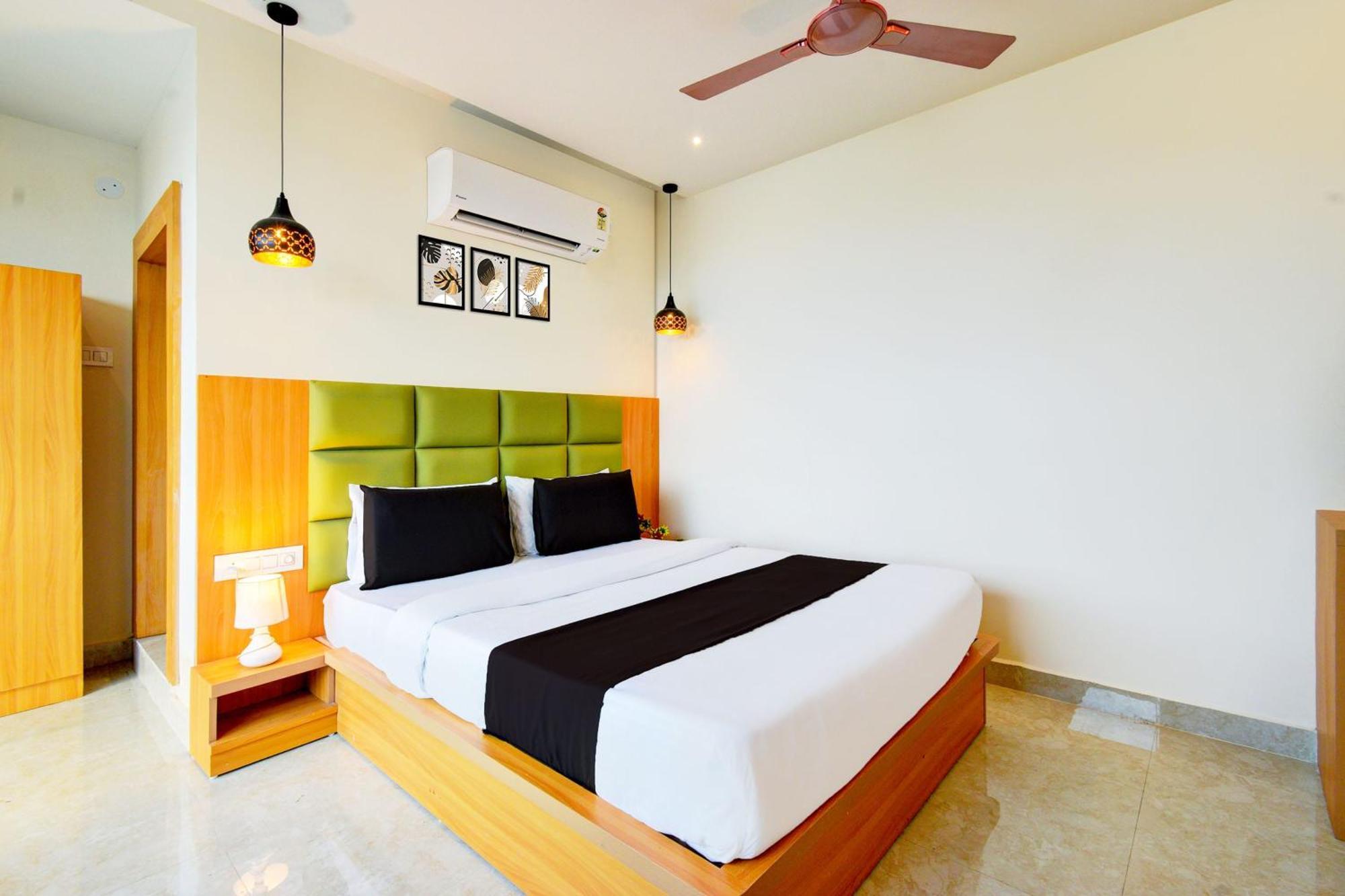 Hotel O Svs Suites Luxury Rooms Trimulgherry 外观 照片